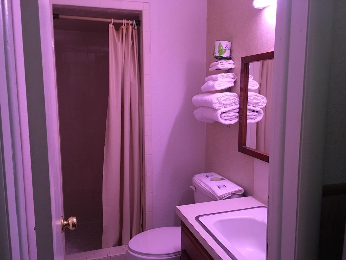 Skyliner Motel Stroud 외부 사진