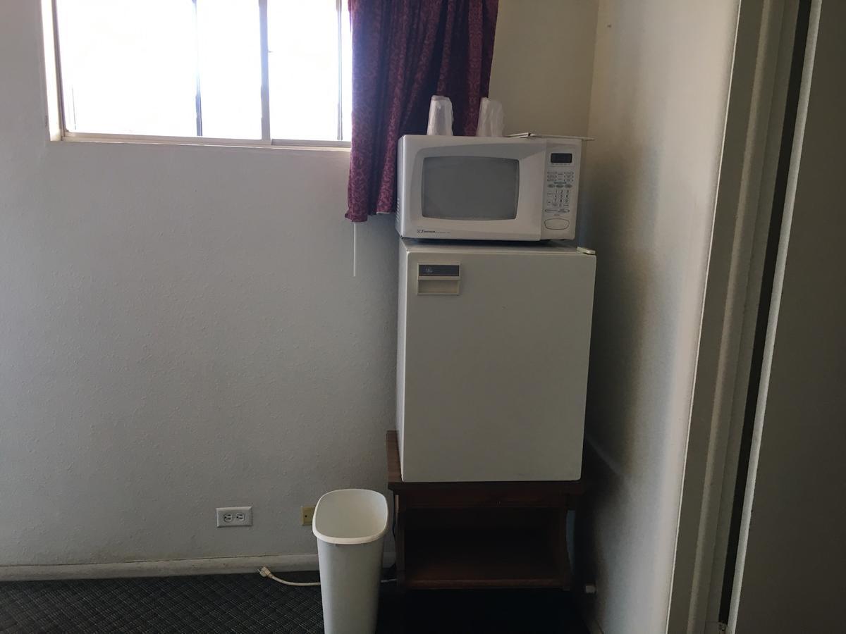 Skyliner Motel Stroud 외부 사진
