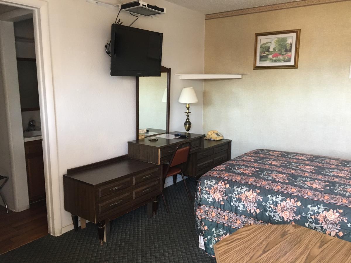 Skyliner Motel Stroud 외부 사진