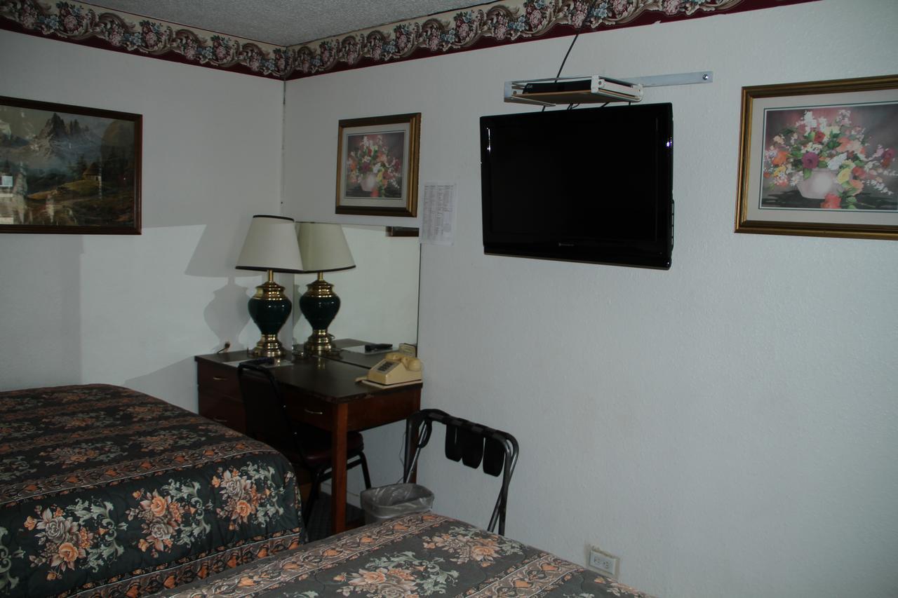 Skyliner Motel Stroud 외부 사진