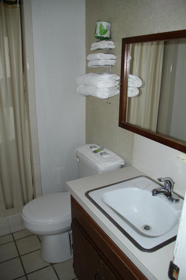 Skyliner Motel Stroud 외부 사진
