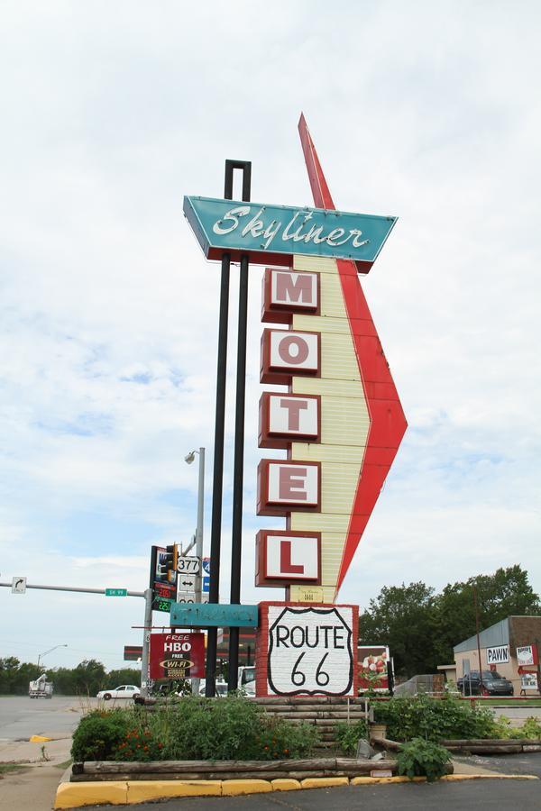 Skyliner Motel Stroud 외부 사진