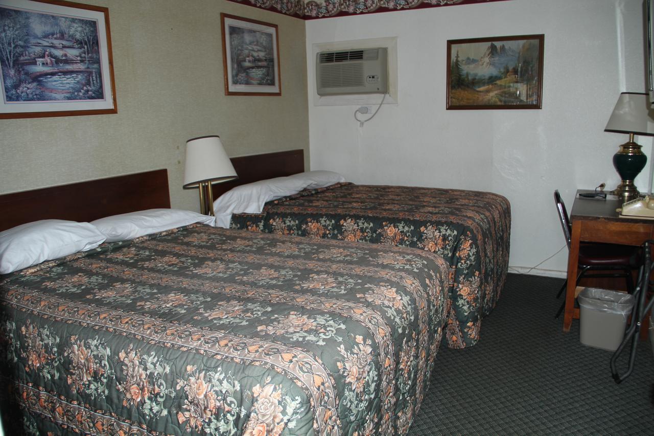 Skyliner Motel Stroud 외부 사진