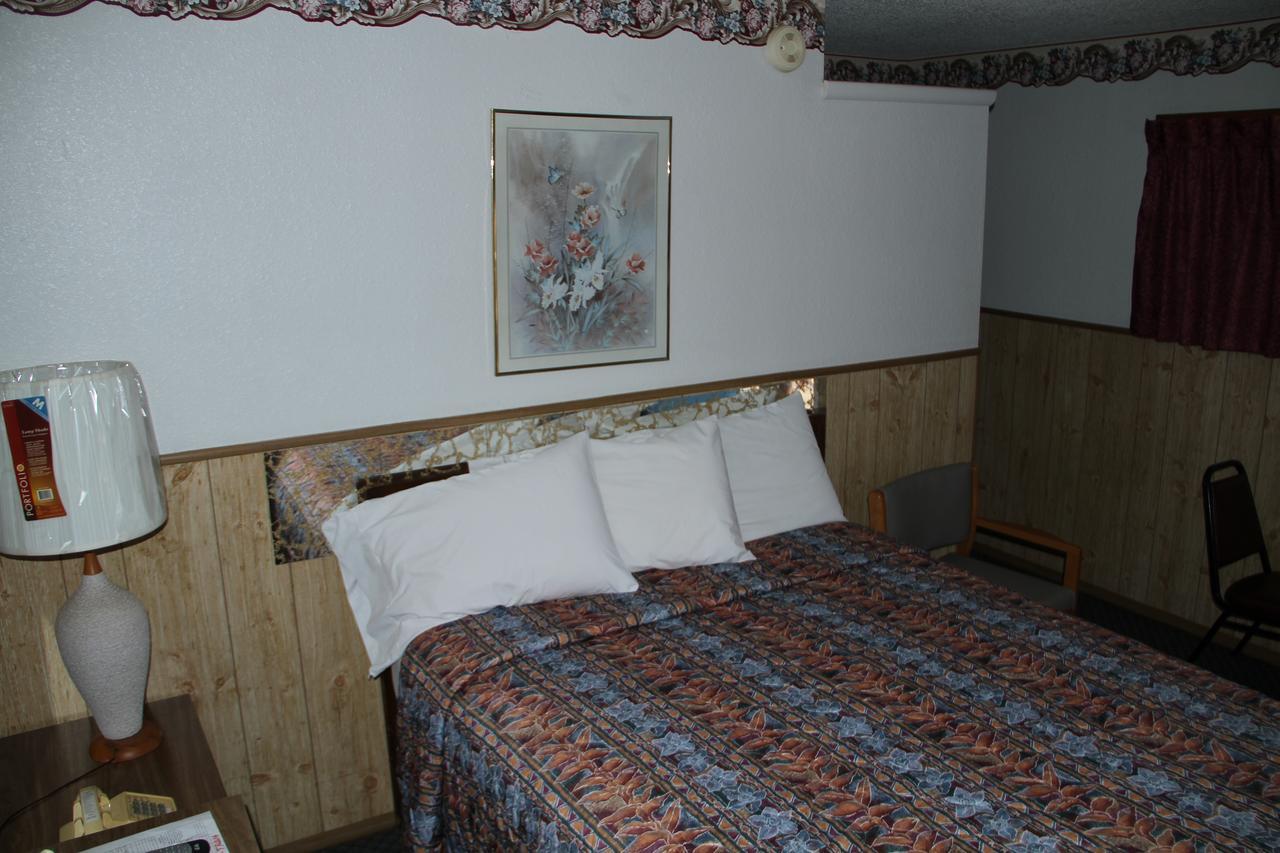 Skyliner Motel Stroud 외부 사진