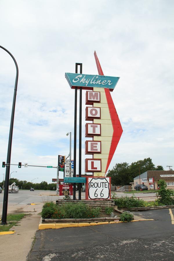 Skyliner Motel Stroud 외부 사진