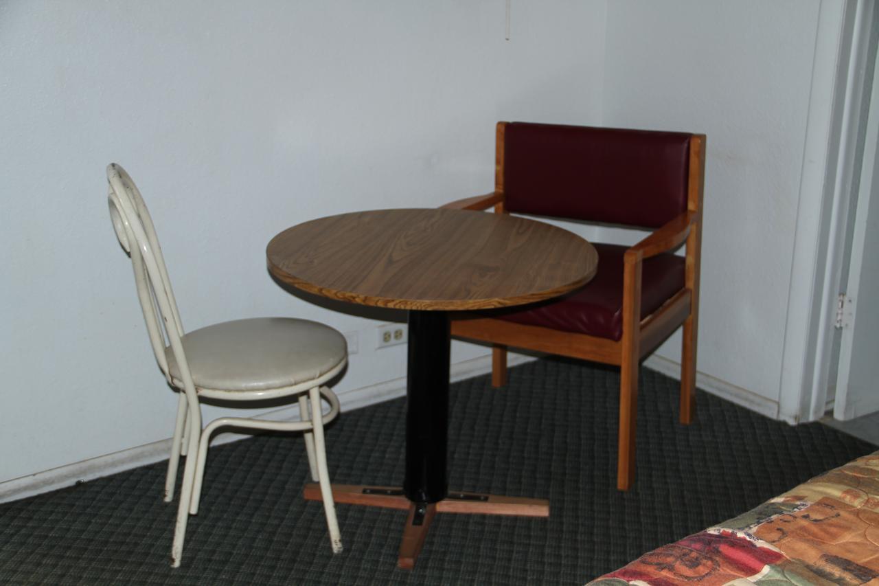 Skyliner Motel Stroud 외부 사진